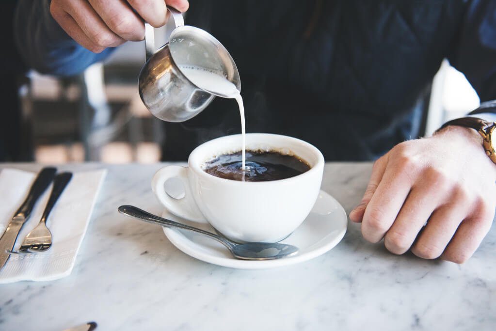 How to Make Almond Milk Taste Better in Coffee