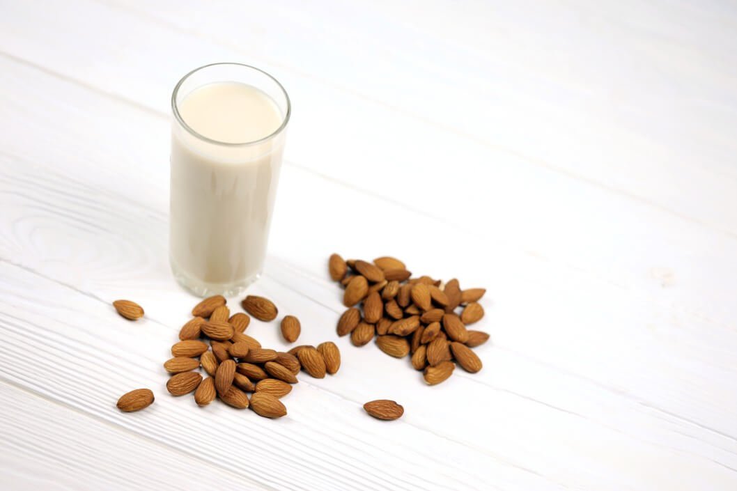 almond milk vs cows milk