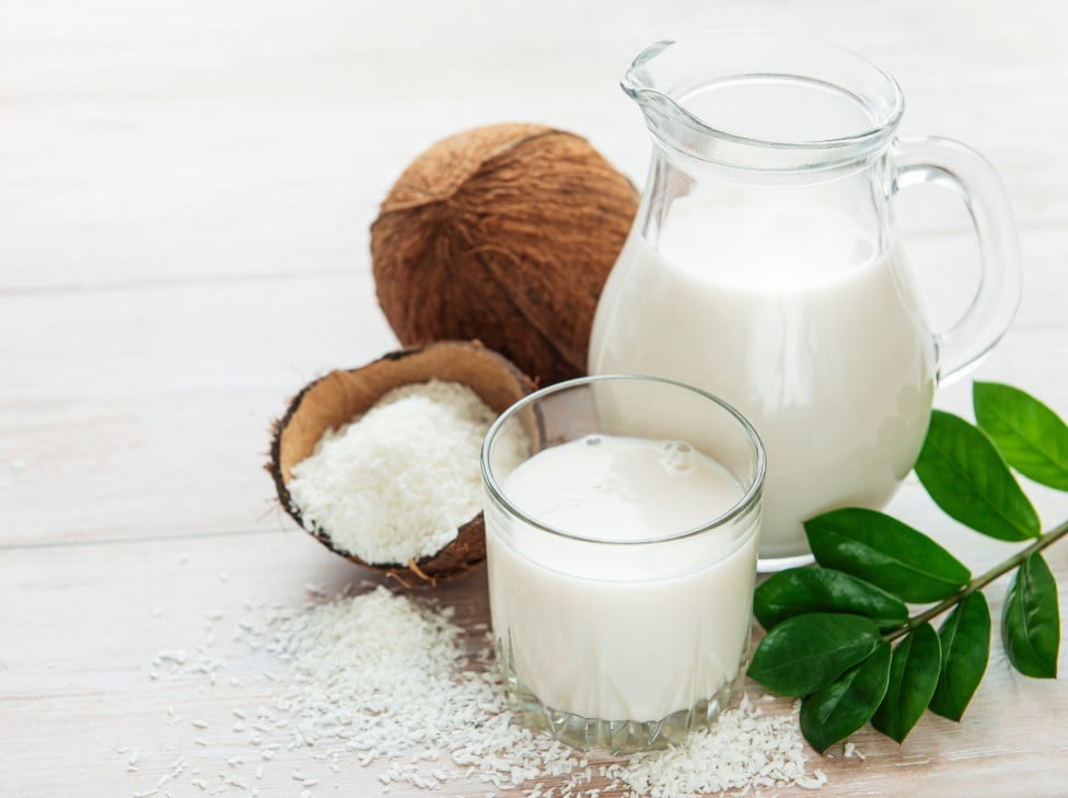 coconut milk vs almond milk