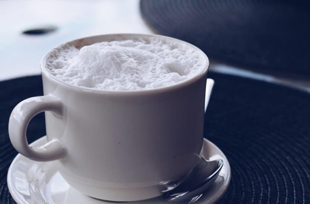 Can You Froth Oat Milk? (Yes, Here's How!) Milk Pick