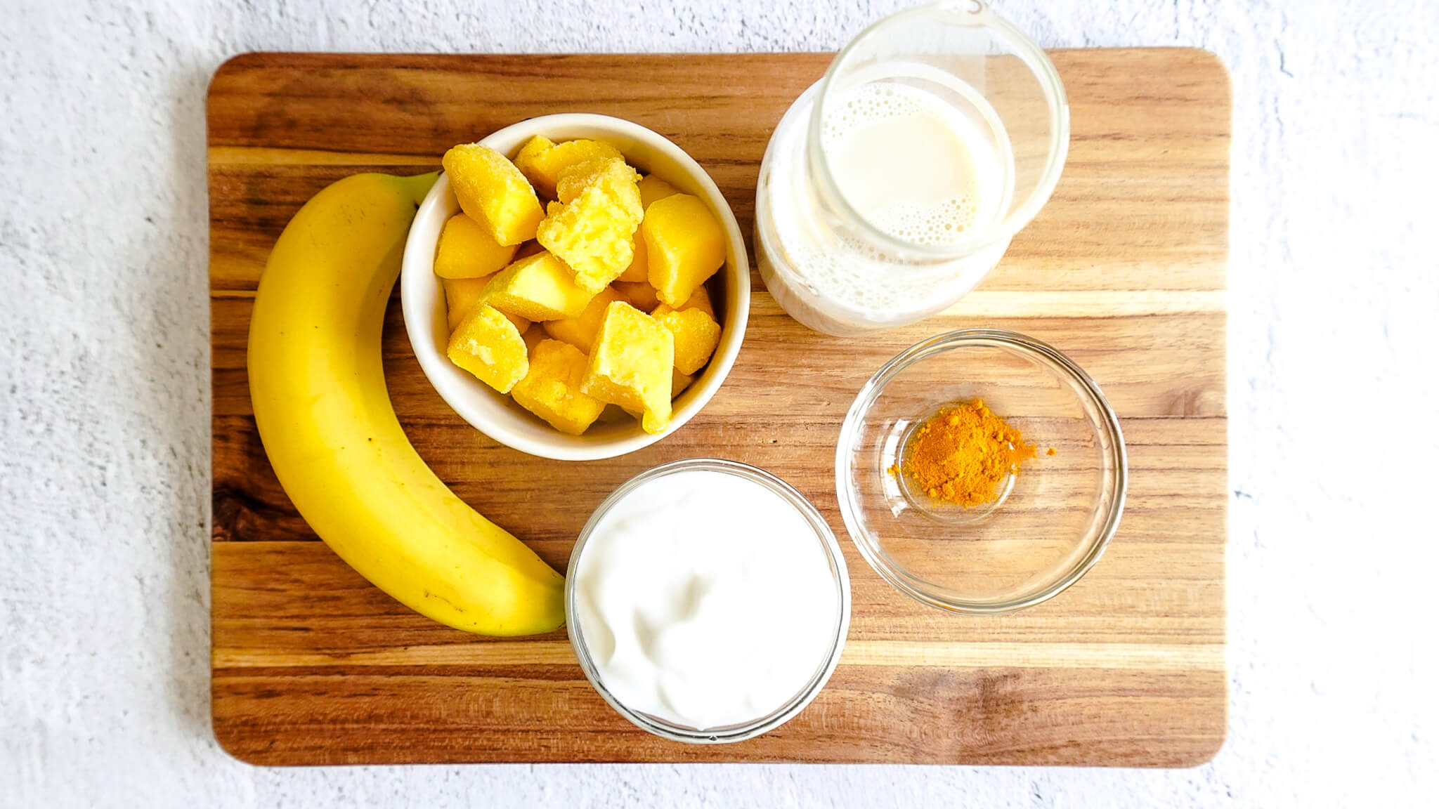 dairy-free mango smoothie ingredients